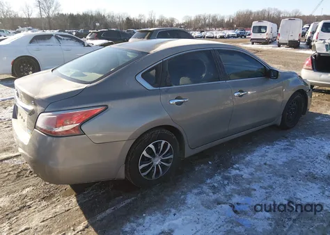2014 Nissan Altima 2.5 S z USA, uszkodzony, nr VIN 1N4AL3APXEC102460